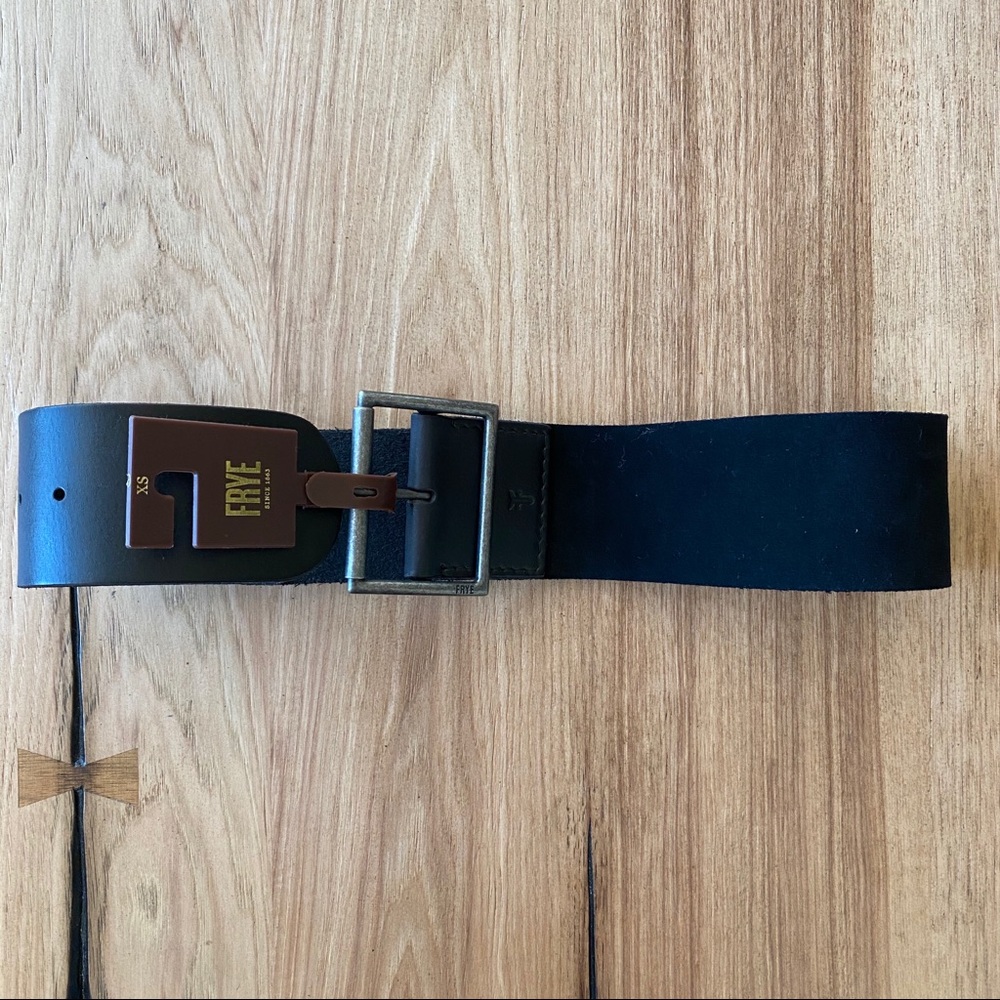 (NWT) Frye | Black Leather and Elastic Belt